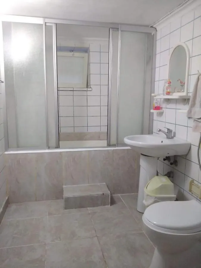 旅馆 Avrasya Pansiyon-Hostel 安塔利亚